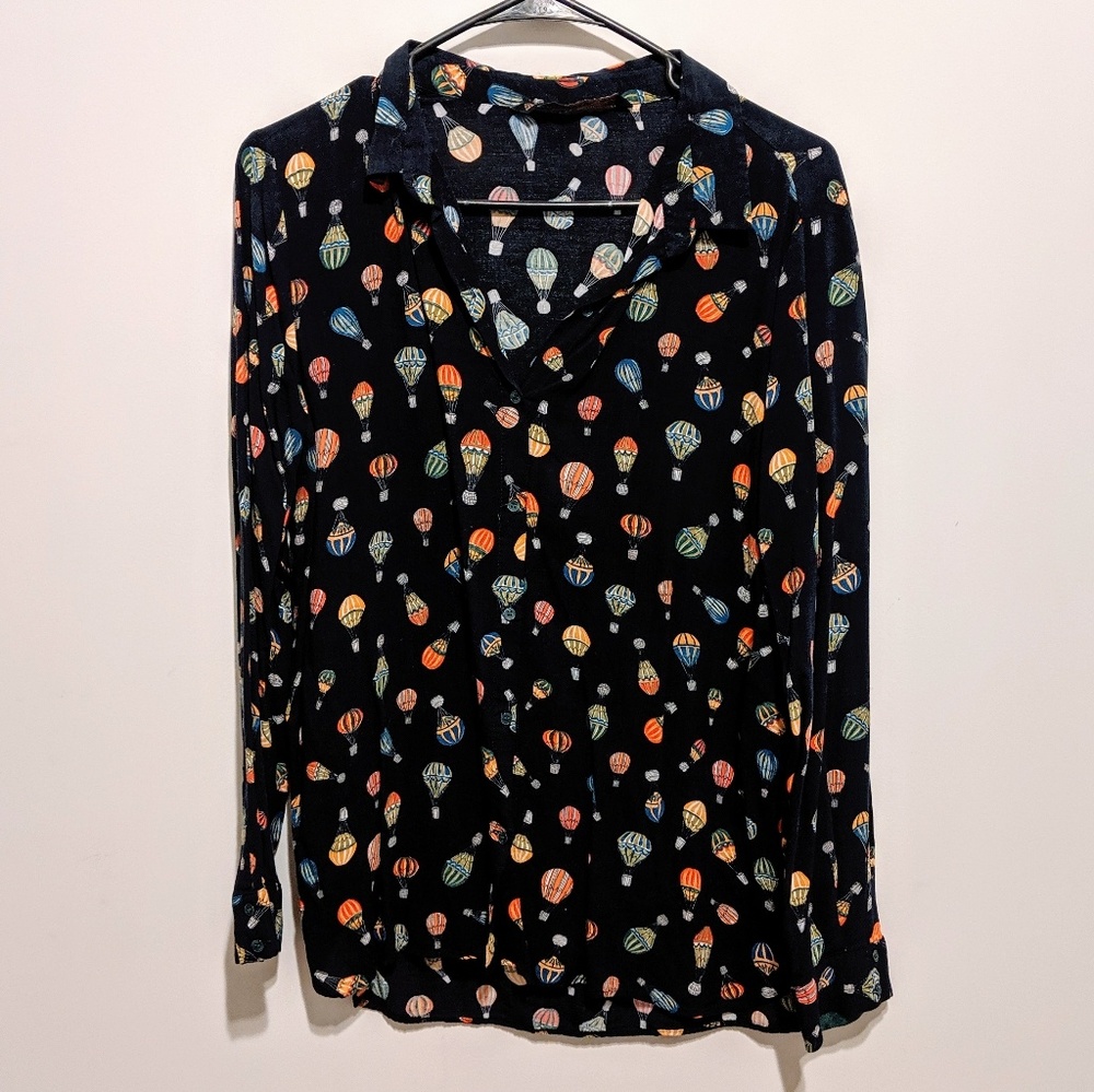 Zara navy blue hot air balloon button down